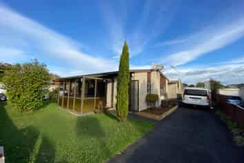 1/73 Butley Drive, Farm Cove