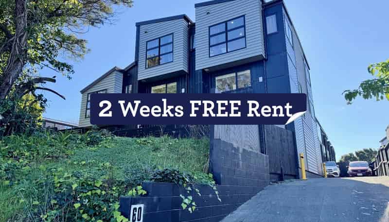 2/60 Triangle Road, Massey