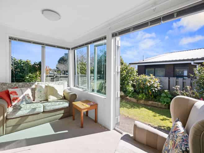 13 John Guthrie Place, Merrilands