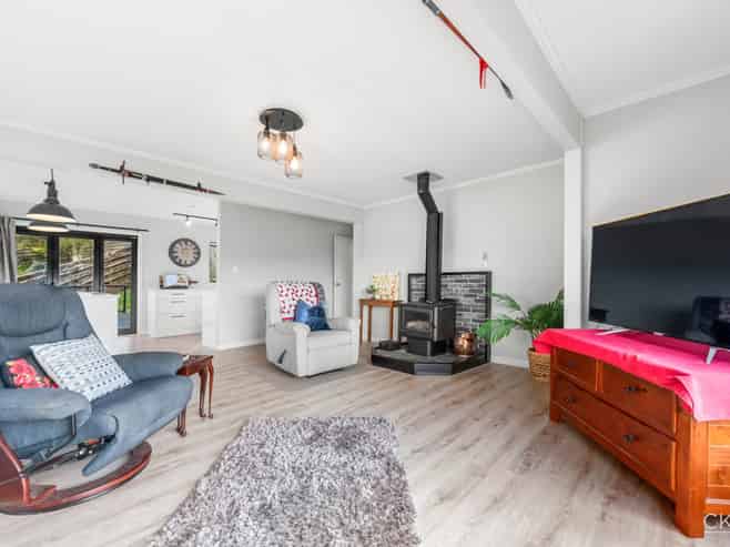 12 Roman Close, Silverstream