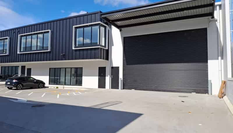 5/88 Hobsonville Road, Hobsonville