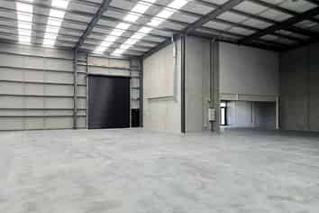 BRAND NEW INDUSTRIAL UNIT
