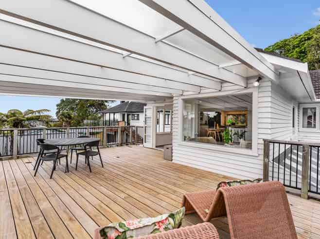 8 Goodall Street, Hillsborough