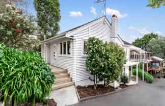 8 Goodall Street, Hillsborough
