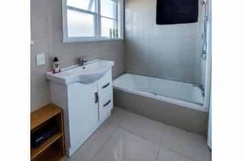 37 Allens Road, Allenton
