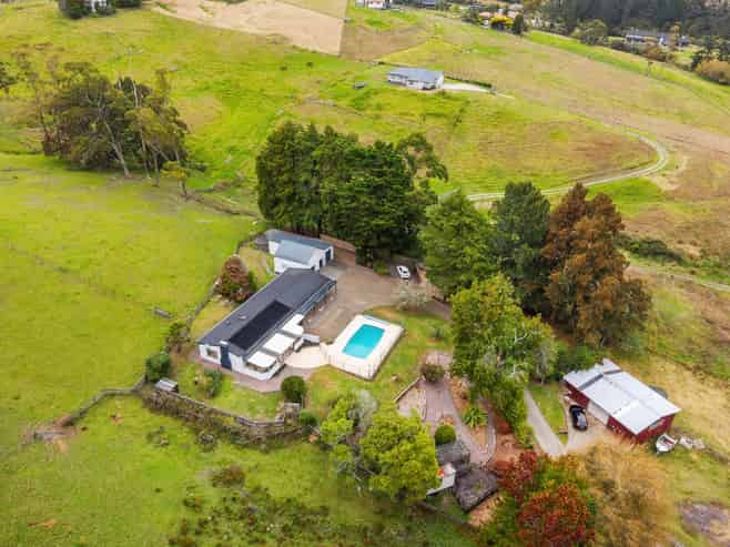 748 Dairy Flat Highway, Dairy Flat