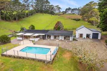 748 Dairy Flat Highway, Dairy Flat