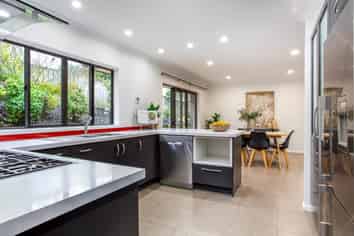 131 Alec Craig Way, Gulf Harbour