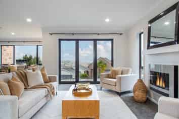 131 Alec Craig Way, Gulf Harbour