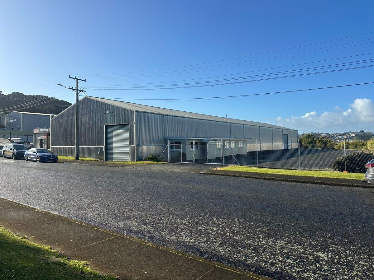 Clear Span Industrial Facility & Secure Yard - Ansicht 5