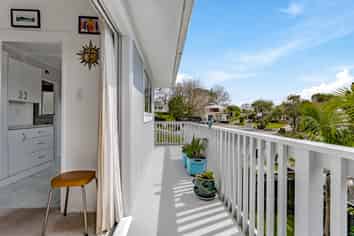 4/56 Gowing Drive, Meadowbank