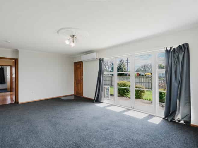 211 Sandwich Road, Saint Andrews