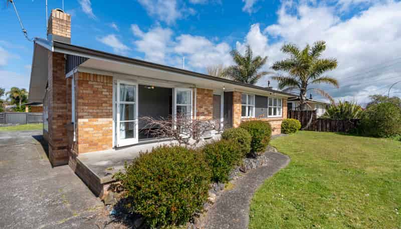 211 Sandwich Road, Saint Andrews