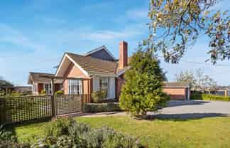 5 Usk Street, Marchwiel