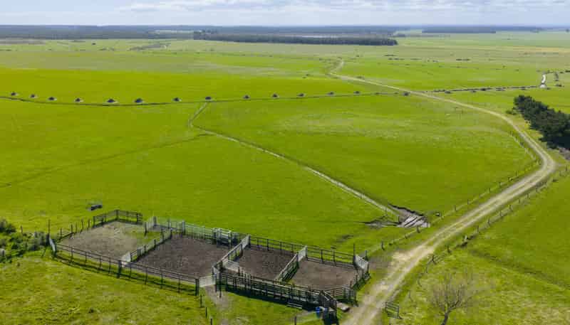 526 Lake Road, Himatangi