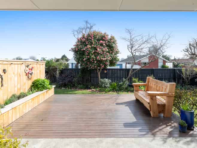24 Deepdale Street, Burnside