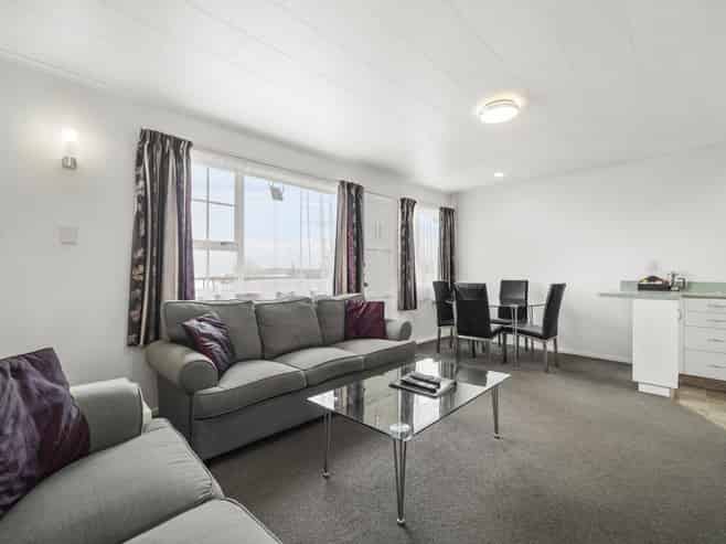 4/102 Tamamutu Street, Taupo