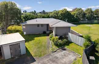 16 Rata Street, Waiuku