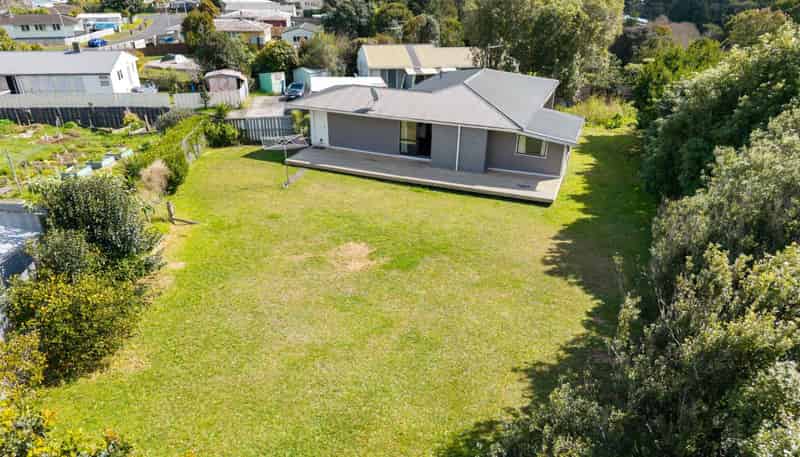 16 Rata Street, Waiuku