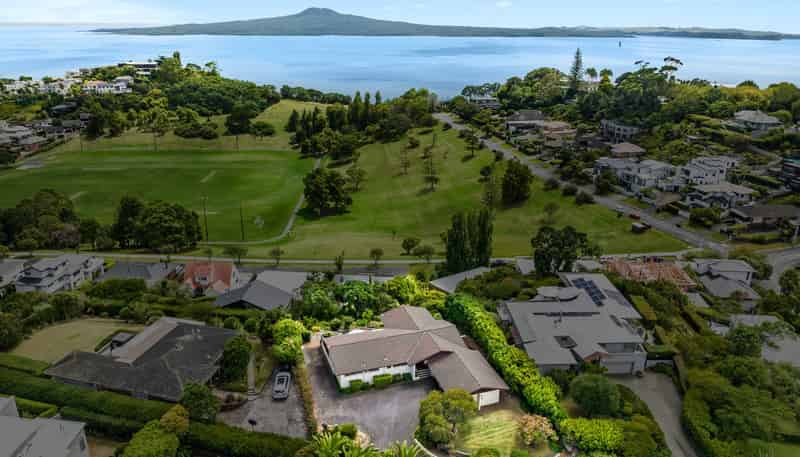 795 Riddell Road, Saint Heliers
