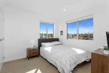 29 Maylee Crescent, Gulf Harbour
