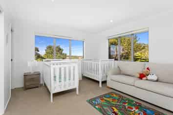 29 Maylee Crescent, Gulf Harbour