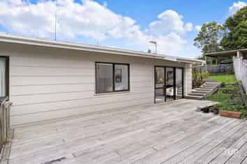 1/95 Hobsonville Road, West Harbour