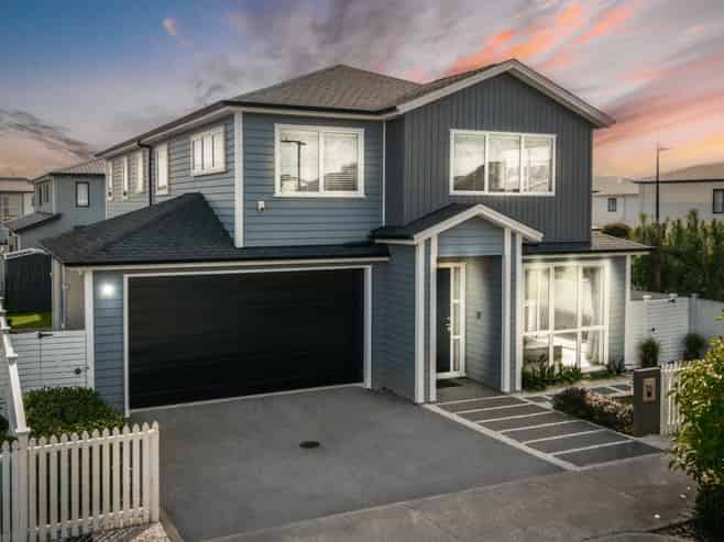 24 Toanui Road, Hobsonville