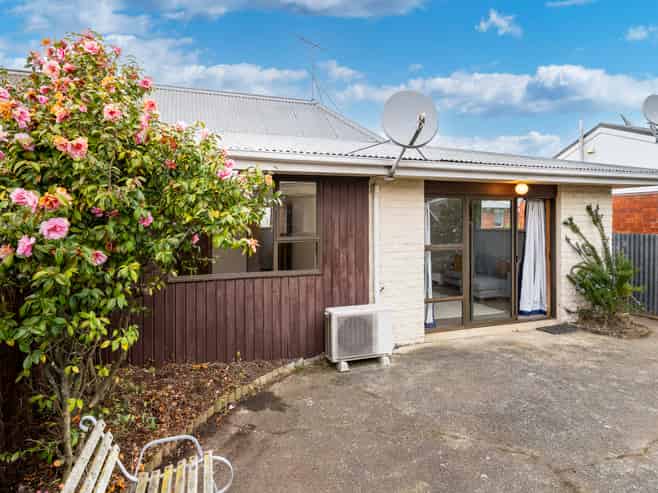 43D Law Street, Caversham