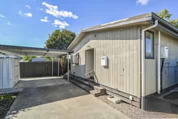 805A Hastings Street North, Hastings