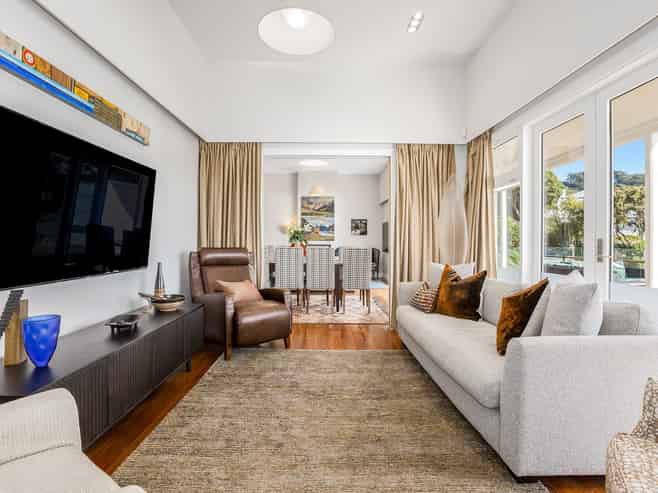 334 Oriental Parade, Oriental Bay