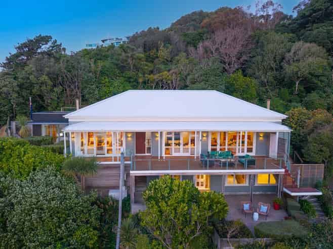 334 Oriental Parade, Oriental Bay