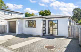 104C Holly Street, Avondale