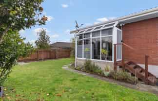 2/17 Poinsettia Place, Henderson