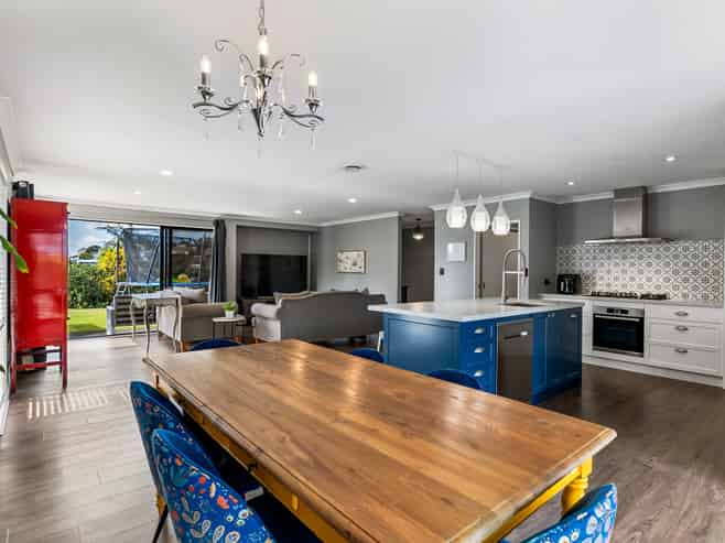 2 Rakau Views, Orewa