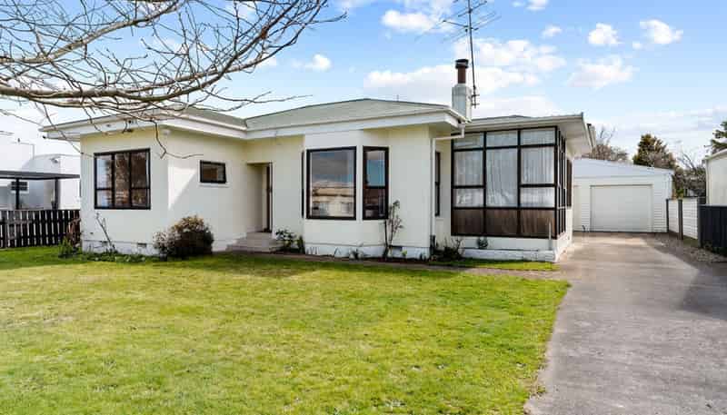 4 McKenzie Terrace, Carterton