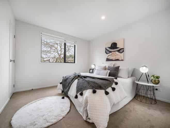 40 Clay Works Lane, New Lynn