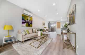 40 Clay Works Lane, New Lynn