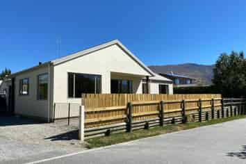 A/81 Kings Drive, Wanaka