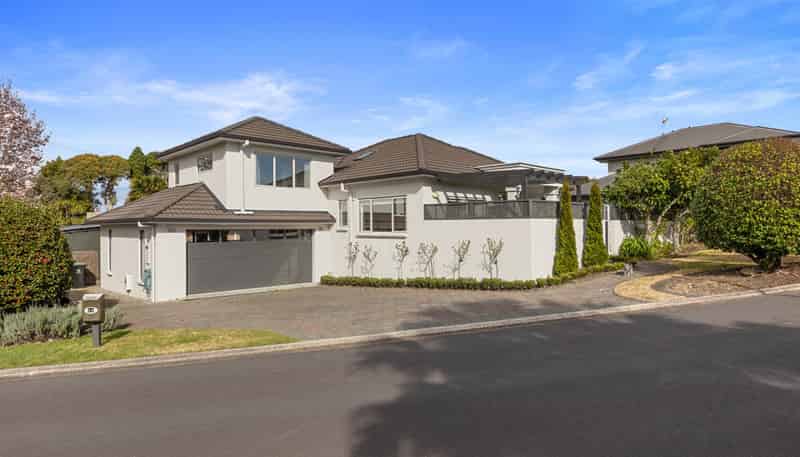 14 Jarrah Park Drive, Pyes Pa