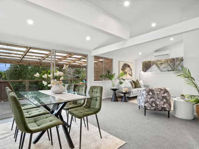 11 Geoffrey Road, Torbay