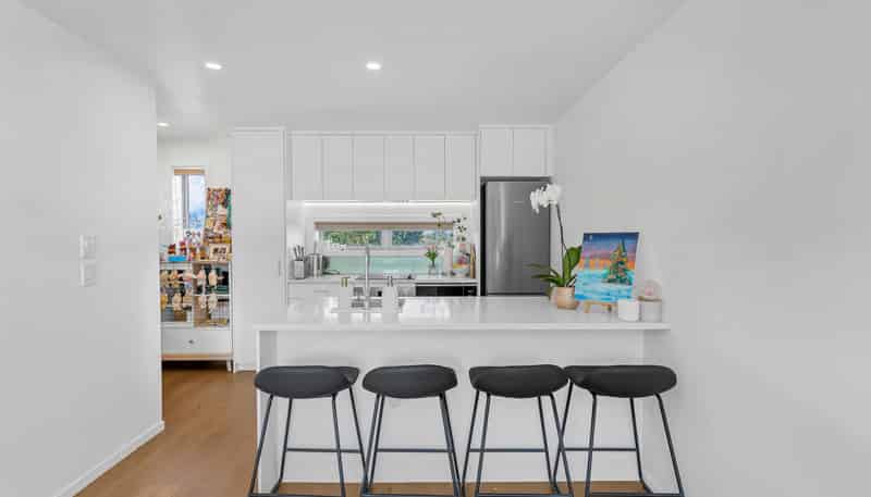 73 Helen Jenepher Lane, Mount Wellington