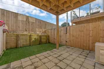 73 Helen Jenepher Lane, Mount Wellington
