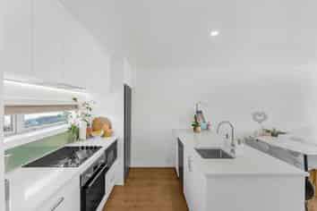 73 Helen Jenepher Lane, Mount Wellington