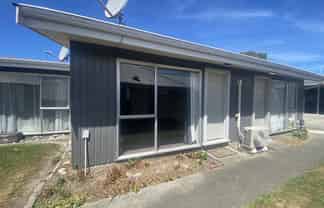 6/206 Hasting Street East, Waltham