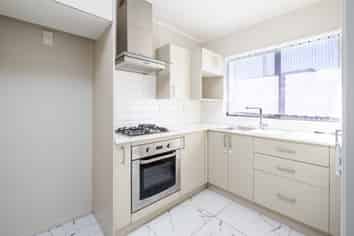 1/6 Hatherley Place, Clendon Park