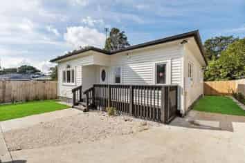 79C Russell Road, Manurewa