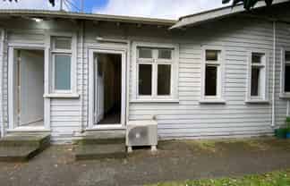 2/8 Gurr Place, Aramoho