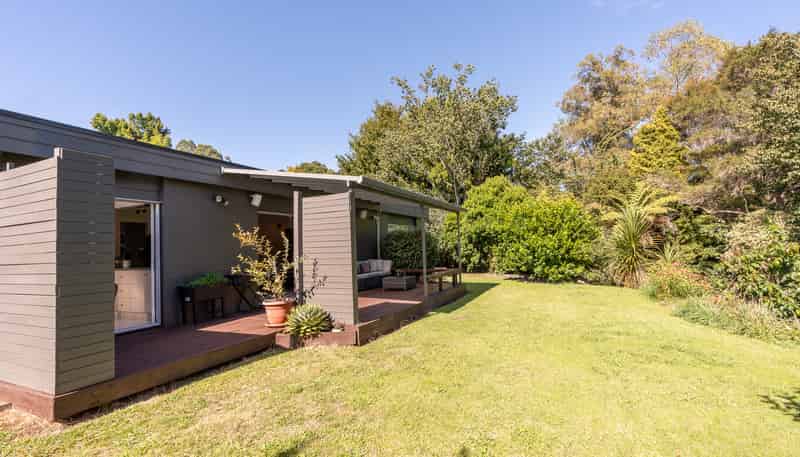 24 Splitt Avenue, Glenview