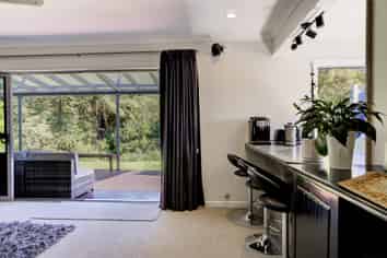 24 Splitt Avenue, Glenview